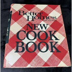 Better Homes and Gardens New Cookbook 1971 Fourth Printing 5 Ring Binder